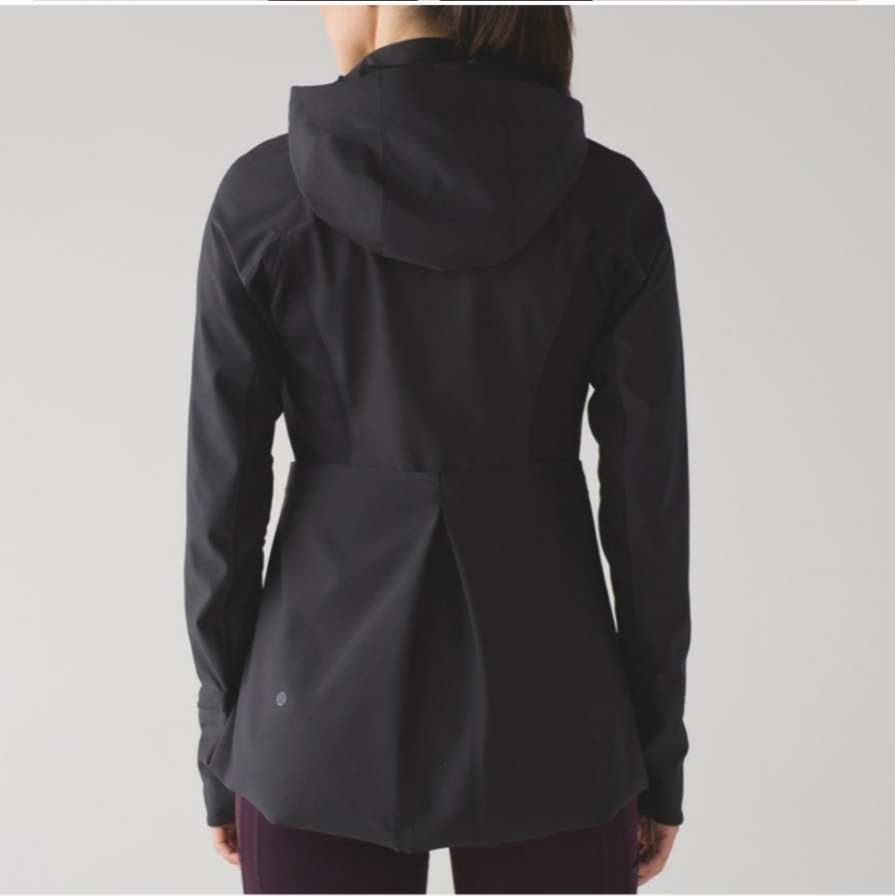 NWOT Lululemon Sleet Sprinter Jacket 4 Black Rain - Picture 5 of 14